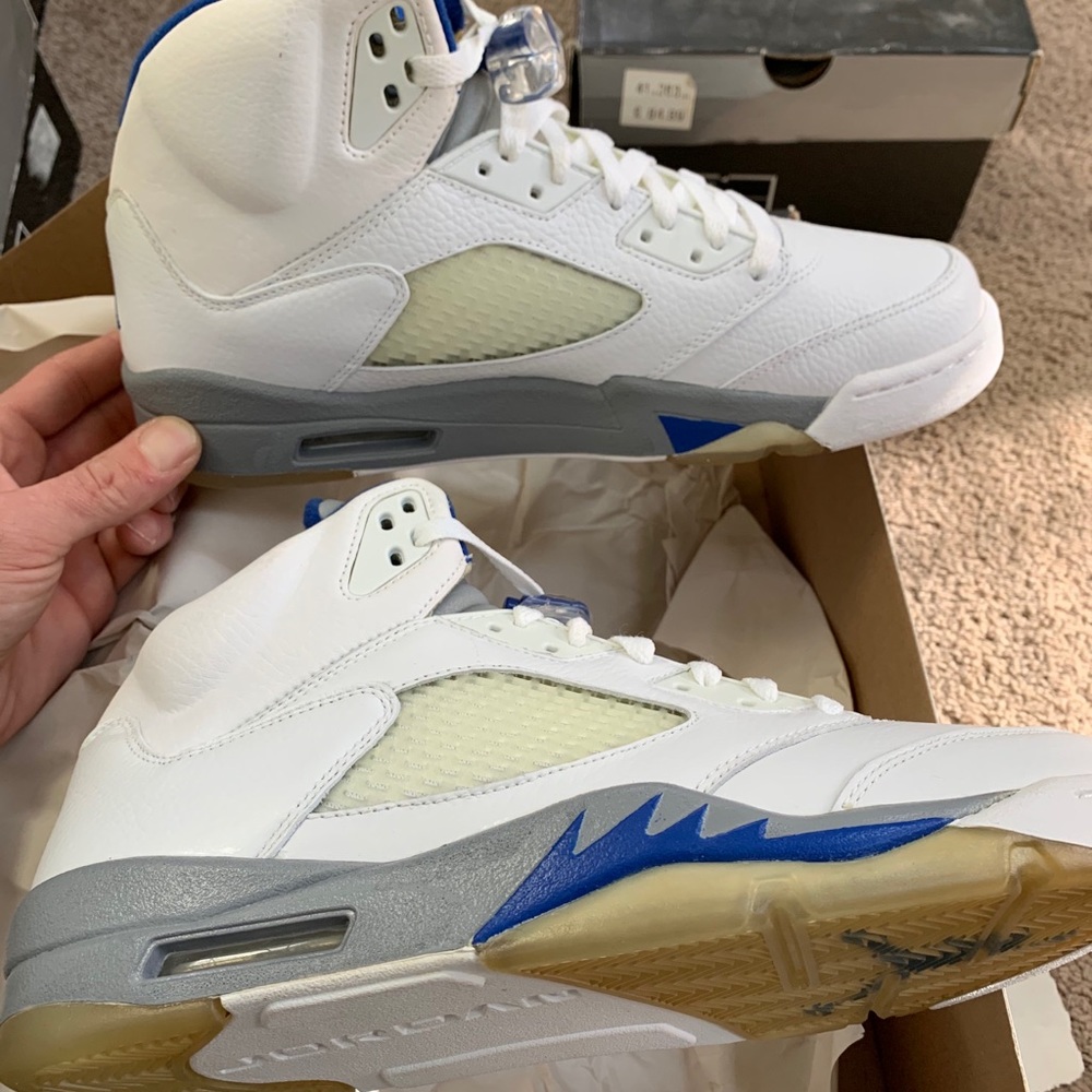 Mens Air Jordan 5 Retro (NEVER WORN)
